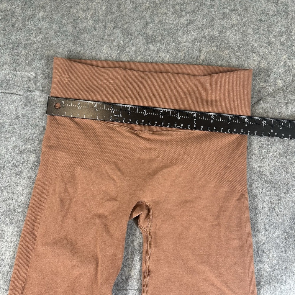Gymshark Biker Shorts Womens Medium Seamless Orange Athletic Gym Workout - Picture 4 of 8